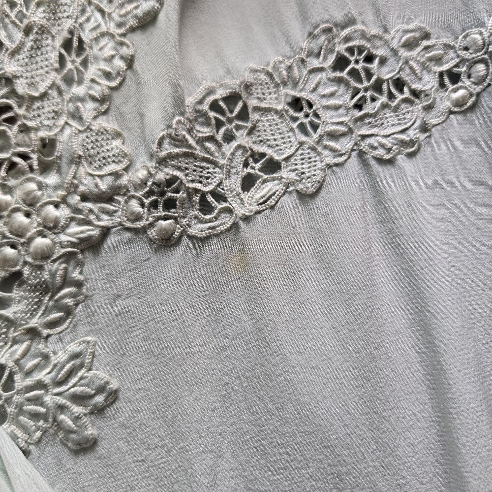 1940s Dressing Gown/Wrap/Peignoir In Soft Green - Picture 13 of 14
